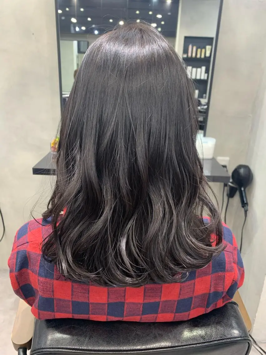 セミロング カラー パーマ ヘアアレンジ 個室で似合わせ好印象 🧡外山弥千代のヘアスタイル