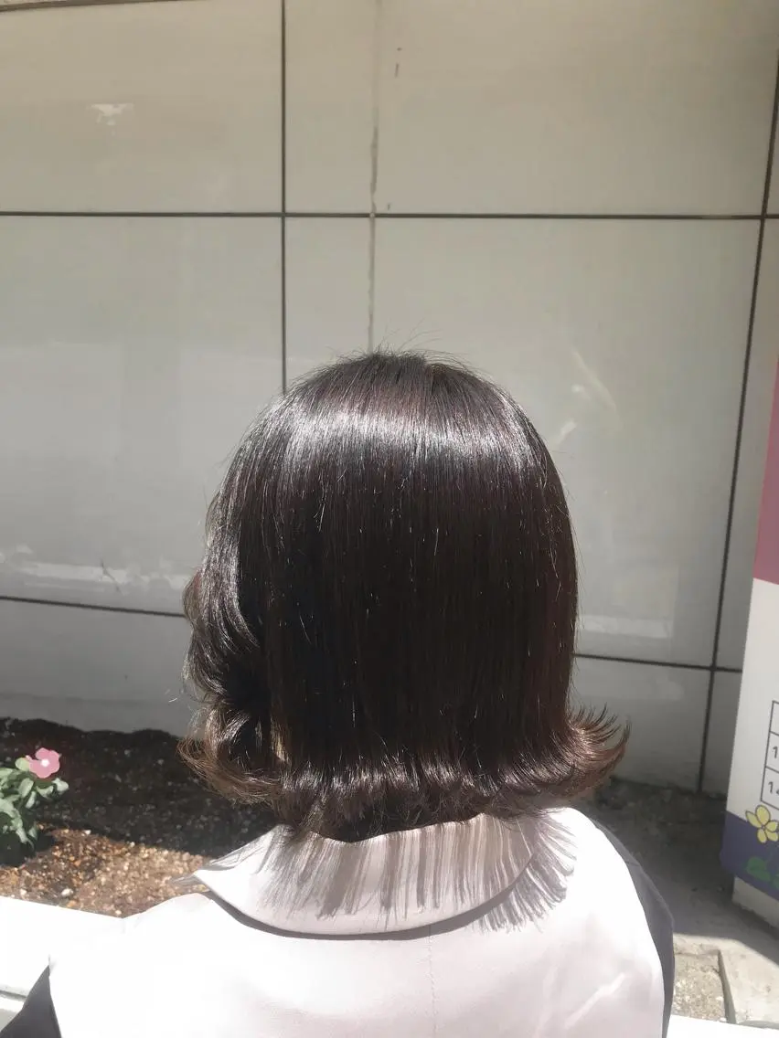 ショート カラー オリーブカラー 🎀きつない みゆ🎀のヘアスタイル