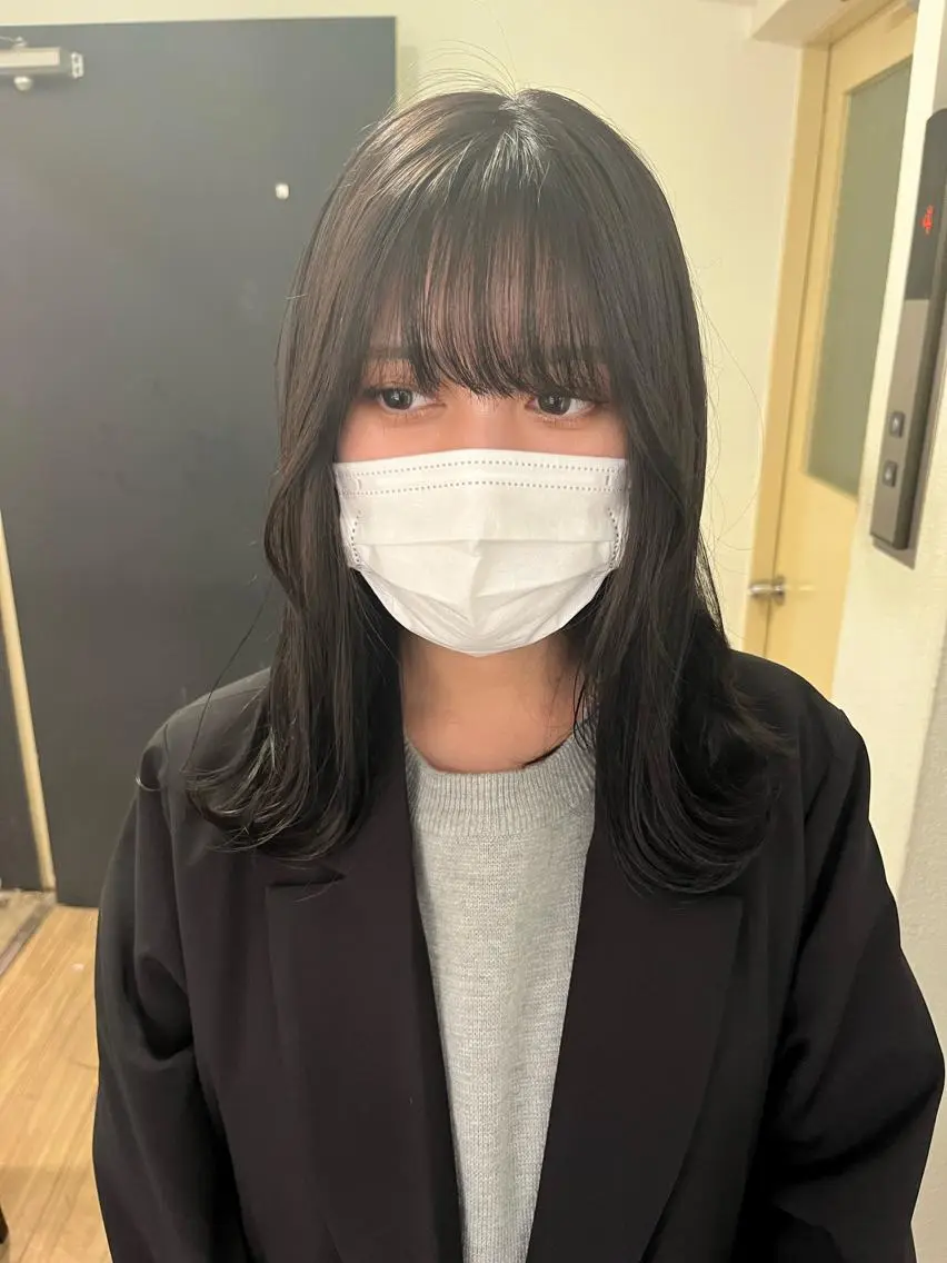 セミロング YUZUKI 🌙のヘアスタイル