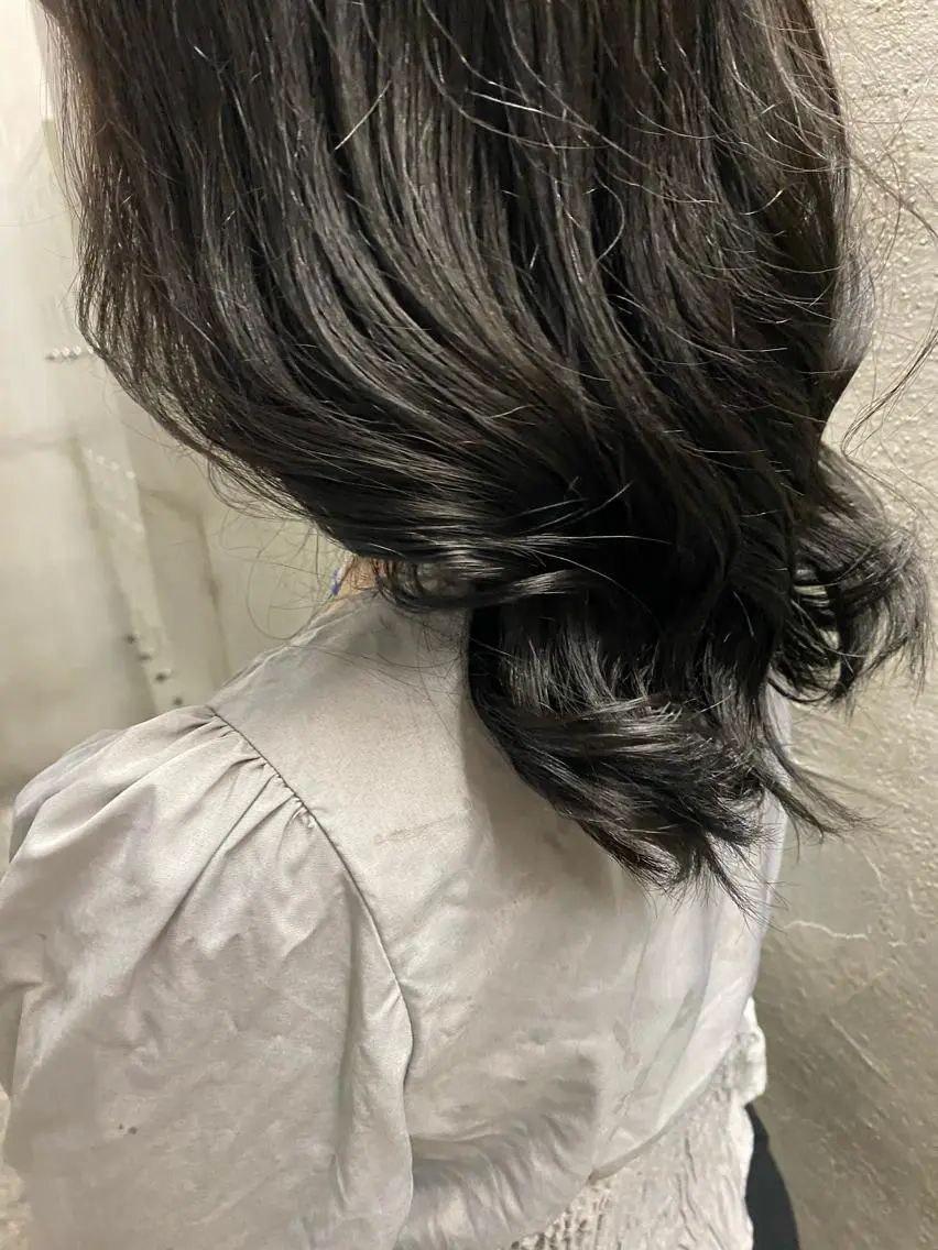 ミディアム カラー ヘアアレンジ アディクシーカラー お任せヘア☘️☘️ 及川渚のヘアスタイル