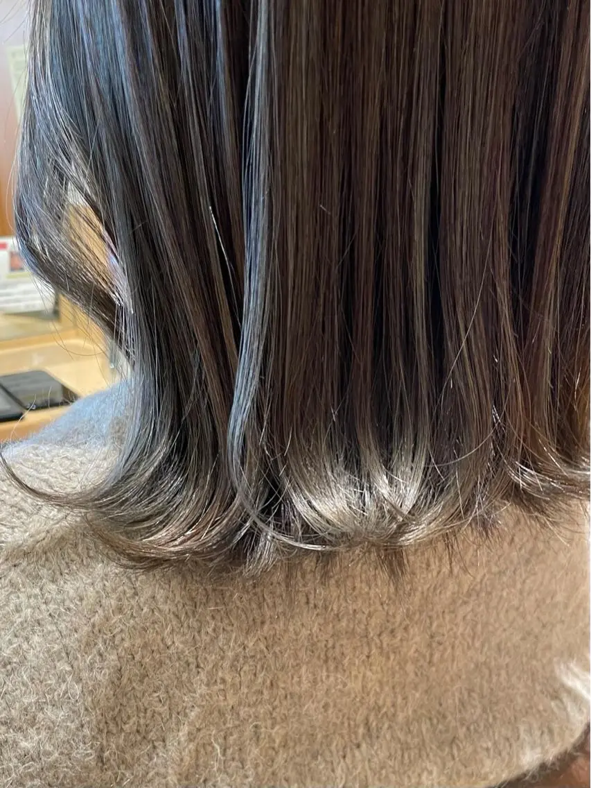 カラー カット ヘアカラー トリートメント 石渡このみ 🍊レイヤーカットのヘアスタイル