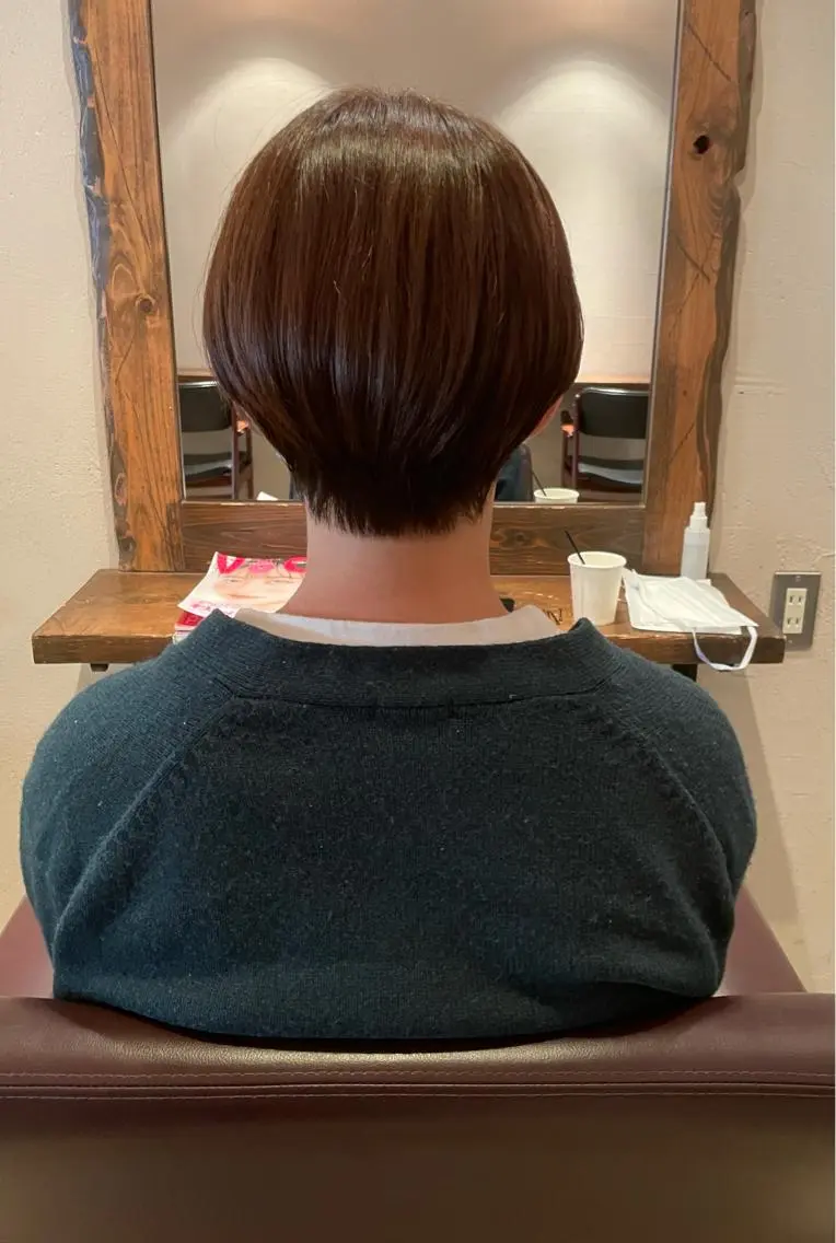 ショート minatsu 東京の技術を京都でのヘアスタイル