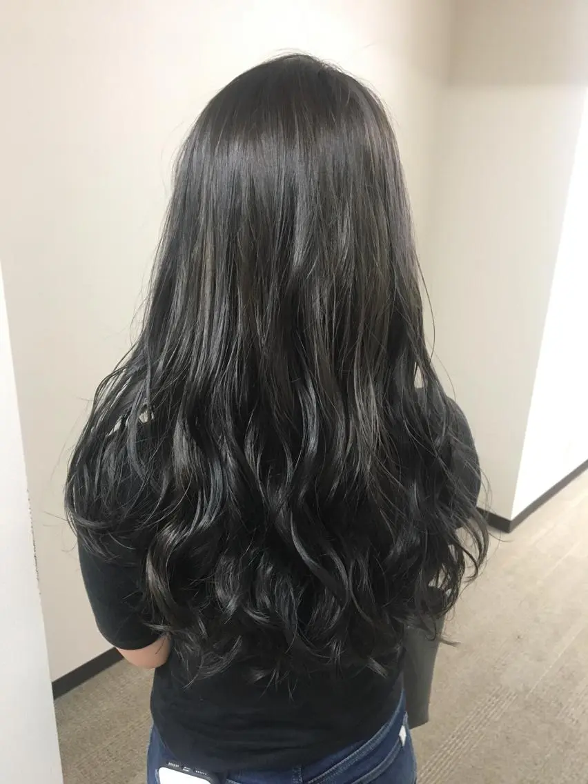 ロング カラー 宮下 浩一のヘアスタイル