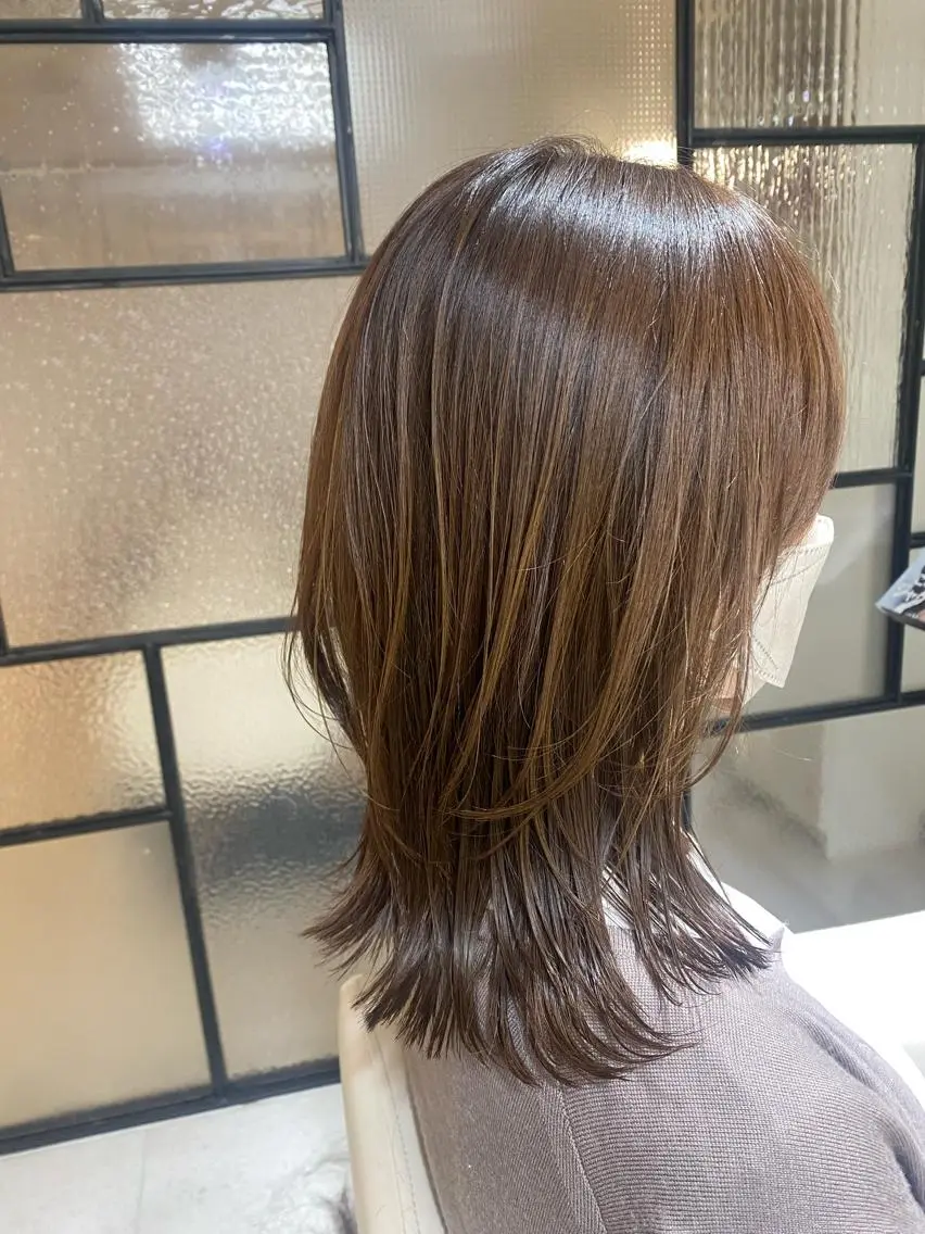 ミディアム カラー カット ヘアカラー トリートメント 安永 涼のヘアスタイル