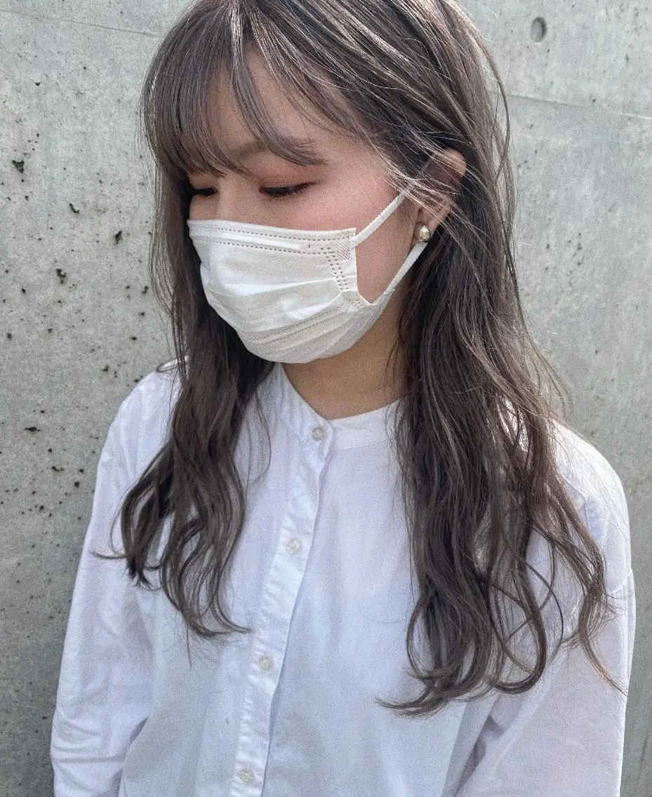 ロング イタヤ マイカのヘアスタイル