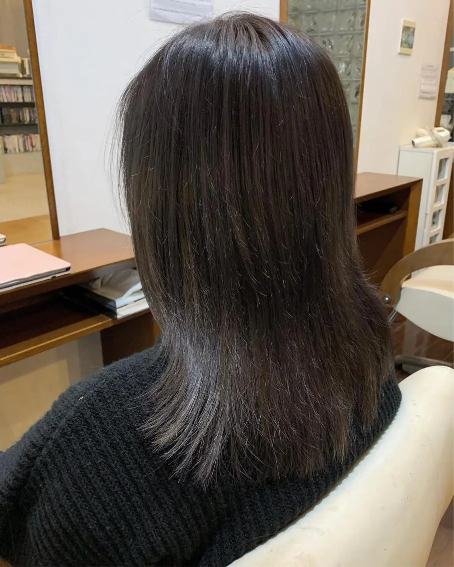 セミロング カラー Sakairi Yunaのヘアスタイル