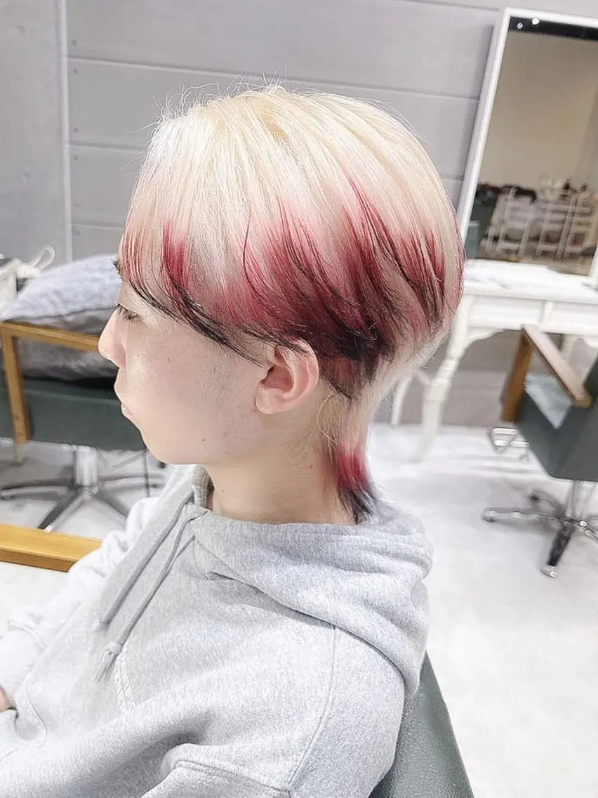 ショート カラー メンズ メンズブリーチ メンズハイトーン マッシュウルフ マッシュ メンズウルフカット DAYS Men’sのヘアスタイル