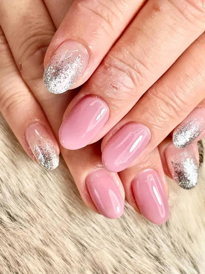 ネイル ピンク シルバー シンプルネイル nail salon Axiaのネイルデザイン