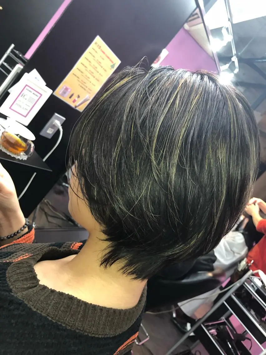 ショート カラー ハイライト/髪質改善 ans/黒木 和大のヘアスタイル