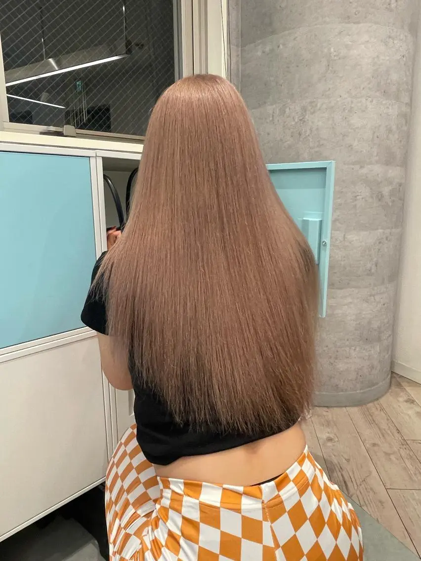 カラー 艶髪ハイトーンカラー kana♡のヘアスタイル