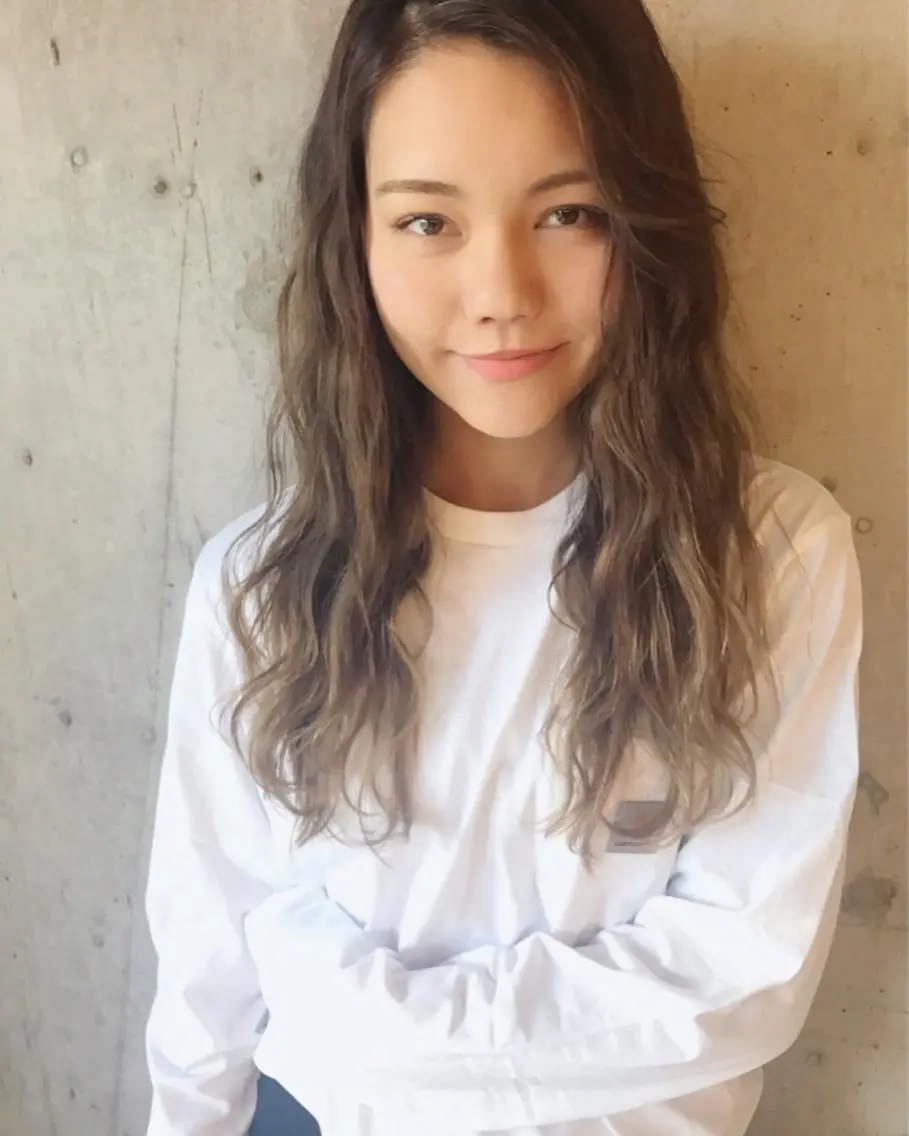 ロング ハイライト ヘアカラー トリートメント 透明感カラー🌿ボブ ✨飛田 ケイのヘアスタイル