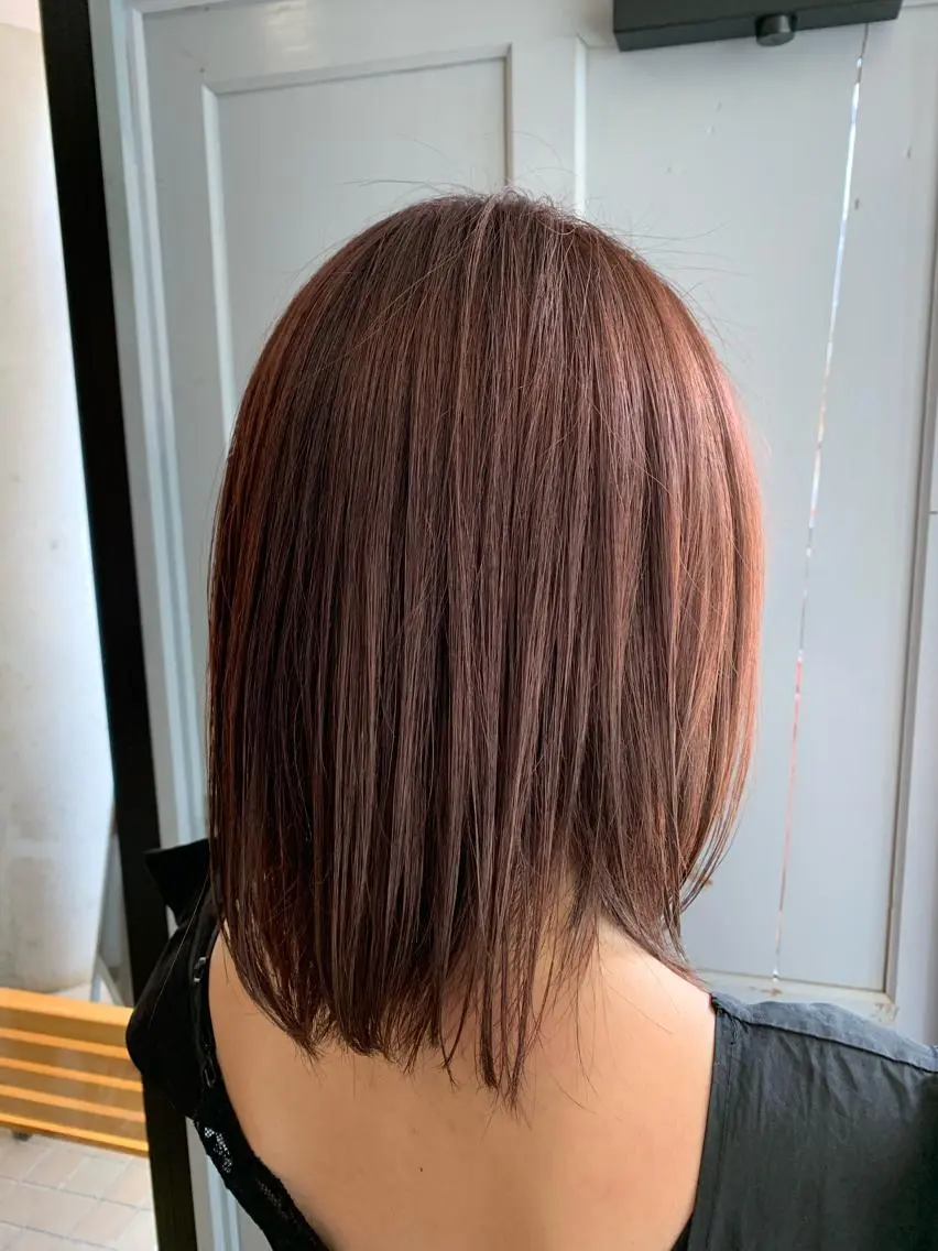 ミディアム カラー ピンクカラー ツキダテ ユイのヘアスタイル
