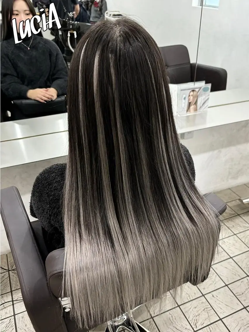 カラー ロング ヘアアレンジ エクステ7:30〜 LuciA\5900のヘアスタイル