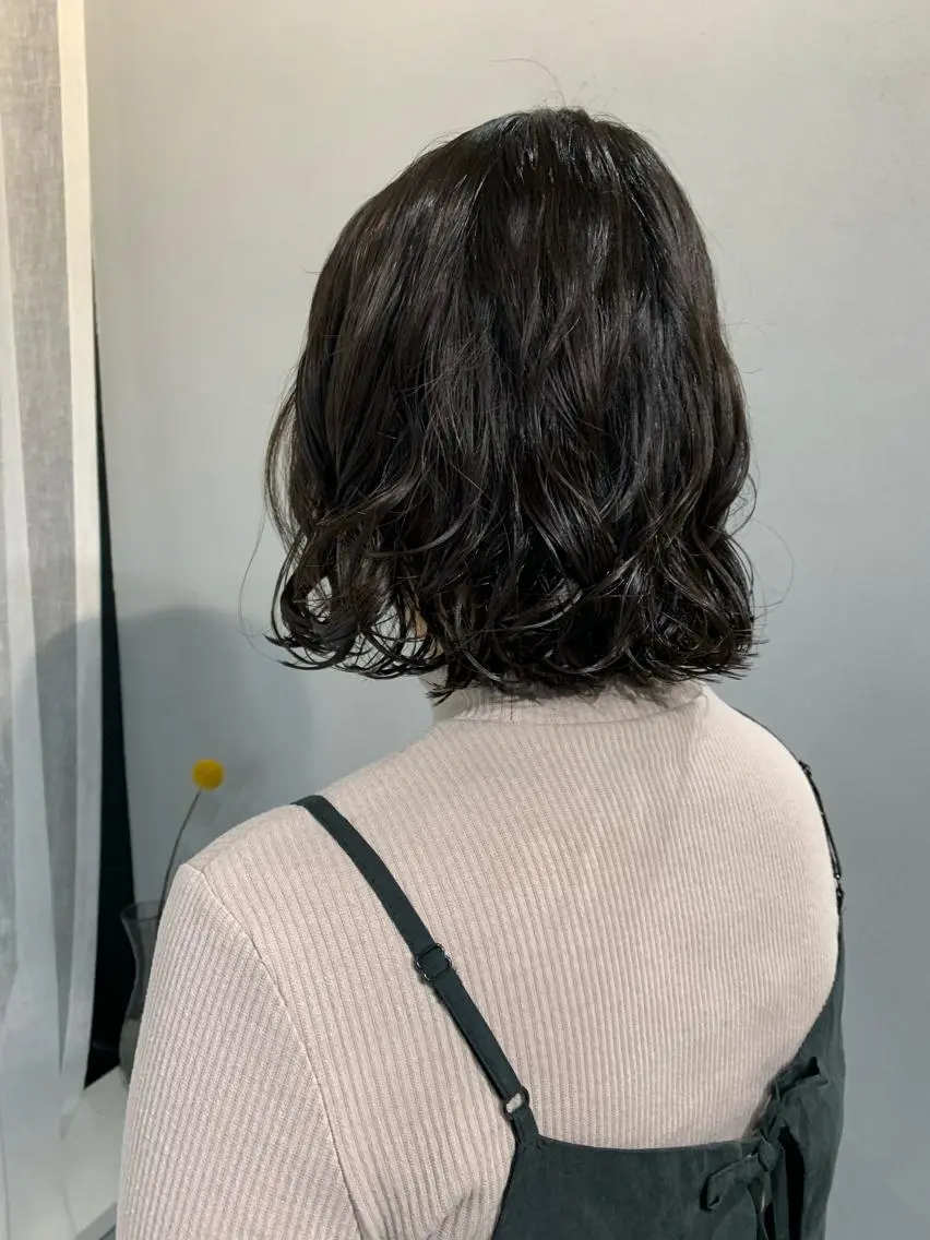 ミディアム カラー パーマ ボブパーマコテ巻き風 パーマNo1深江秀平のヘアスタイル