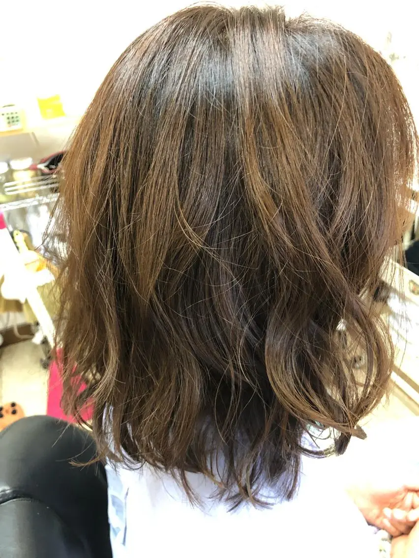ミディアム 石塚 浩のヘアスタイル