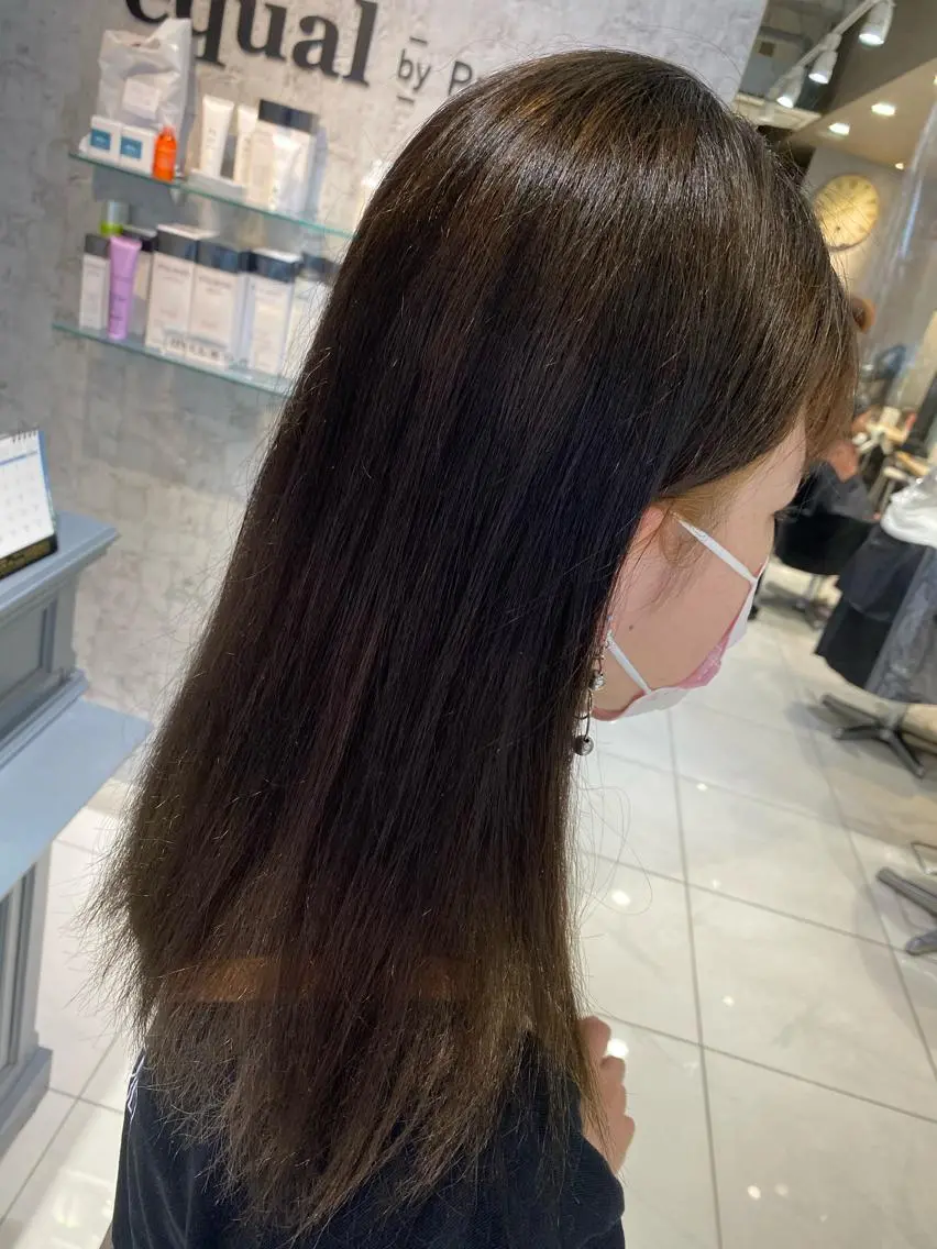 セミロング トリートメント アイリスト 蓑島伶奈の眉毛・アイブロウイメージ