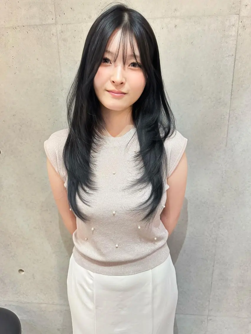 ロング ロングレイヤー レイヤーカット ロング カット ヘアカラー Blume…Kent レイヤーカット特化のヘアスタイル