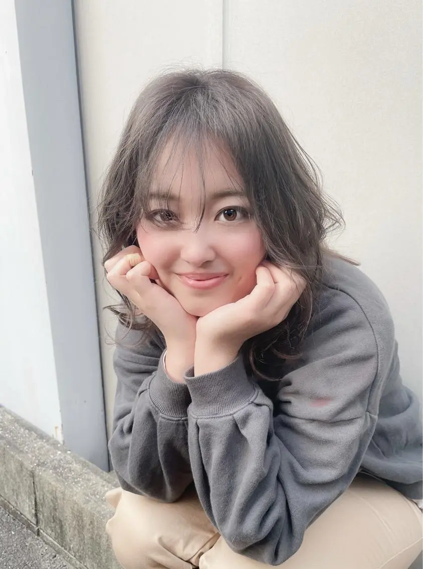 セミロング カラー うざバング TOWA 野村　コウダイのヘアスタイル