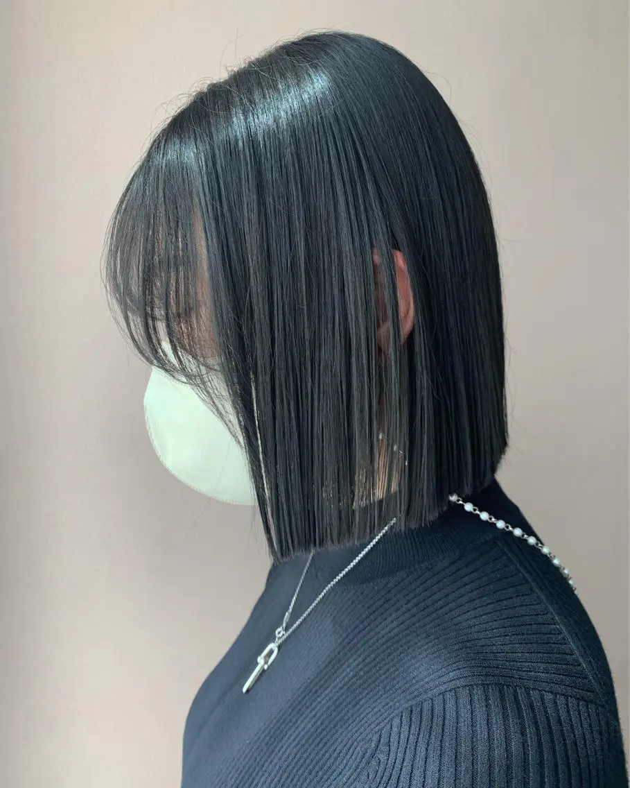 ショート カラー アッシュ アッシュグレー hubhair レイヤー/透明感のヘアスタイル
