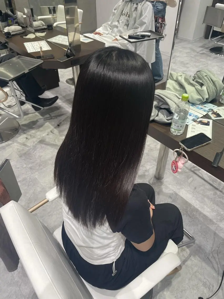 ロング 縮毛矯正 カット 縮毛矯正 縮毛矯正特化🩰 竹口はるかのヘアスタイル
