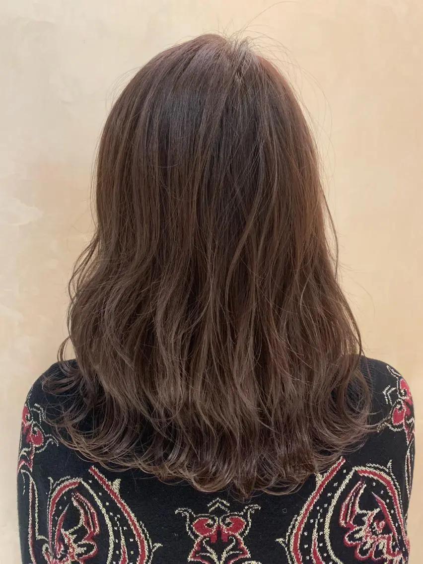 セミロング カラー 髪質改善支持率 No. 1✨mayuのヘアスタイル