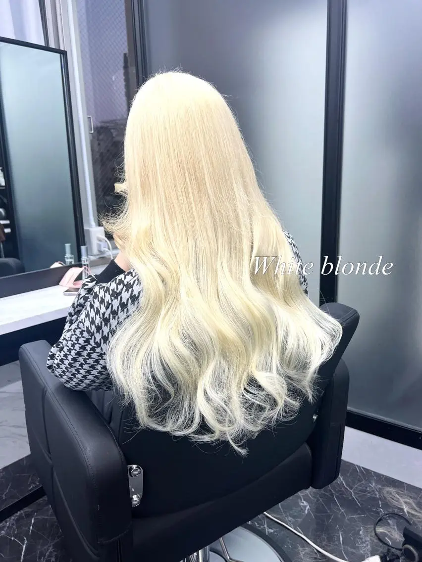 ロング カラー シールエクステ ハイトーンカラー エクステ ヘアカラー トリートメント シールエクステ特化 ハイトーン、NANAのヘアスタイル