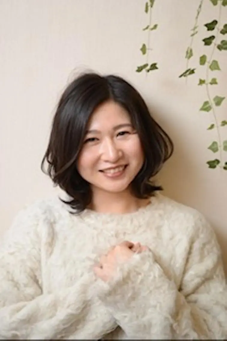 ミディアム くびれヘア 外ハネヘア 撮影モデル 澤崎 希望のヘアスタイル