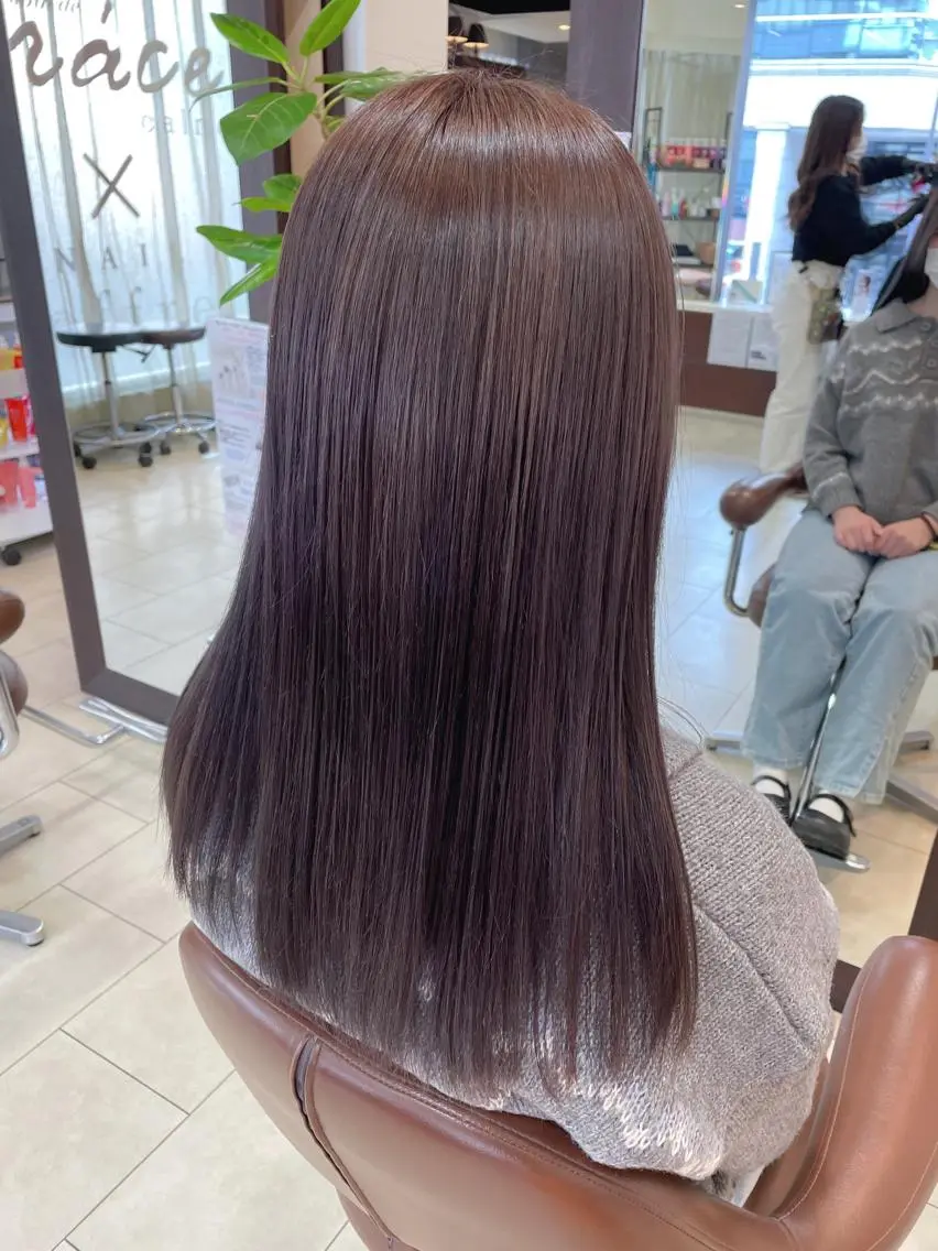 ロング カラー グレージュ ラベンダーカラー ラベンダーグレージュ ラベンダーグレー 'comma rinkaのヘアスタイル