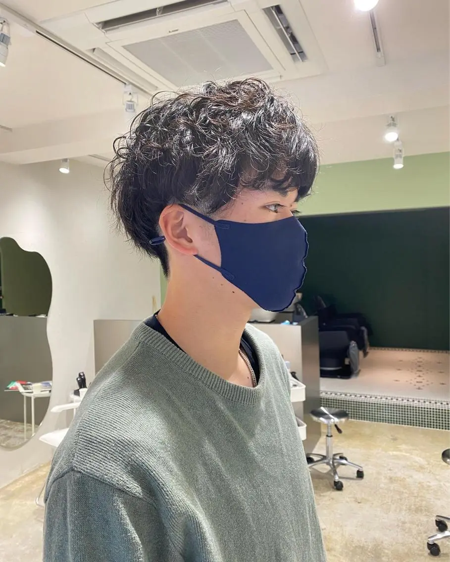 ショート Sabby氏川洸希 パーマのヘアスタイル