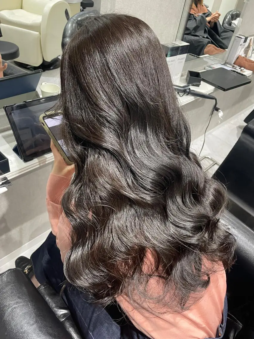 ロング 透明感カラー🇰🇷 レイヤー✨桑原　研太のヘアスタイル
