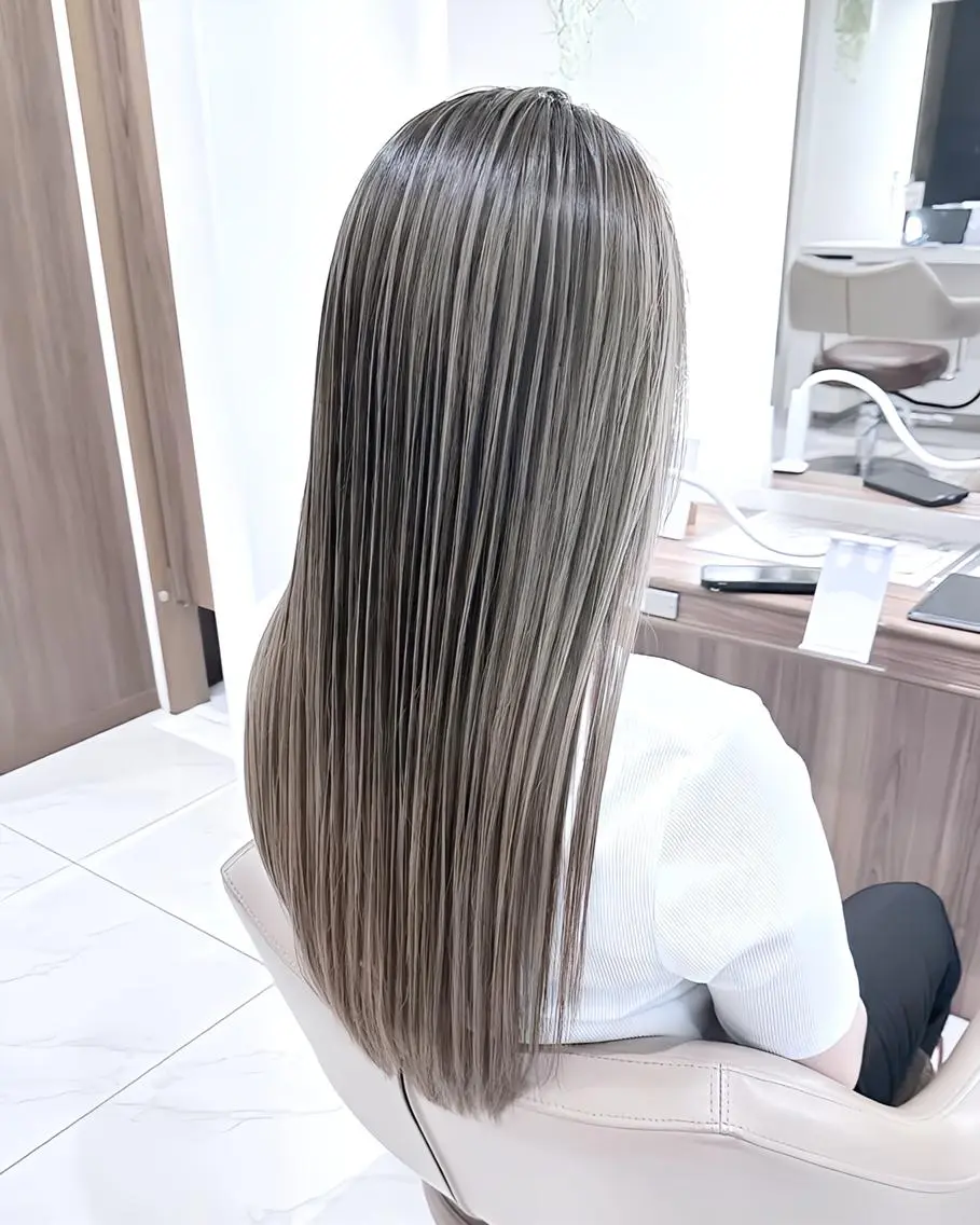 カラー ロング 髪質改善 ヘアカラー トリートメント 井上 美蘭のヘアスタイル