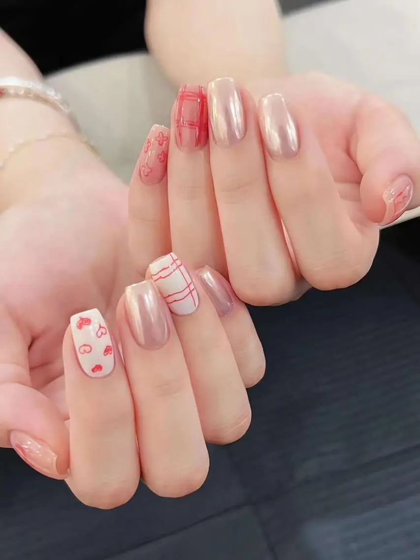 ネイル ハンドネイル VIVIAN エイのネイルデザイン