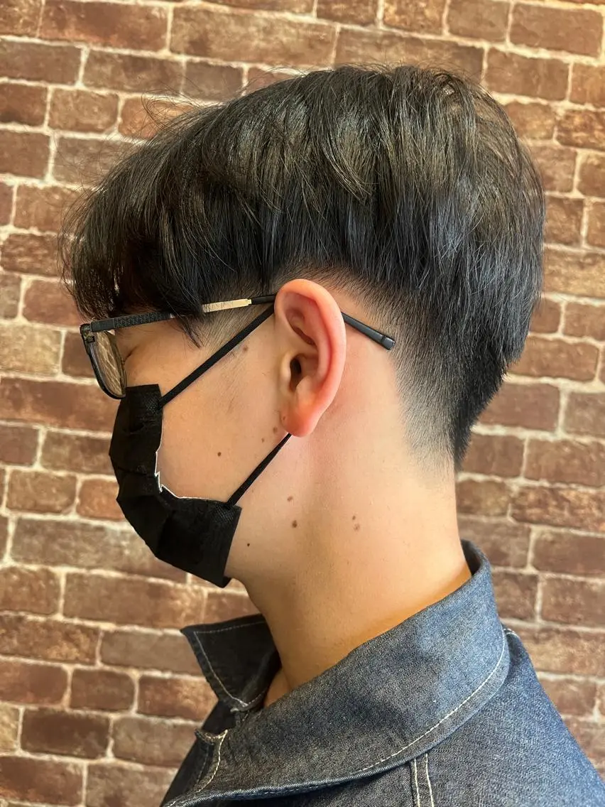 ショート カラー パーマ ヘアアレンジ メンズ キッズ ネイル マツエク・マツパ アイブロウ メンズブリーチ メンズハイライト メンズインナーカラー メンズ韓国風 ブリーチ 久木原 ゆりのヘアスタイル