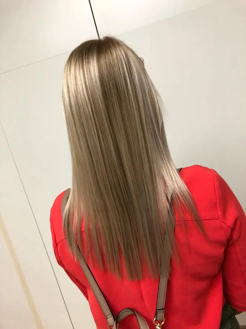 セミロング カラー ヘアカラー トリートメント 田鎖 英樹のヘアスタイル