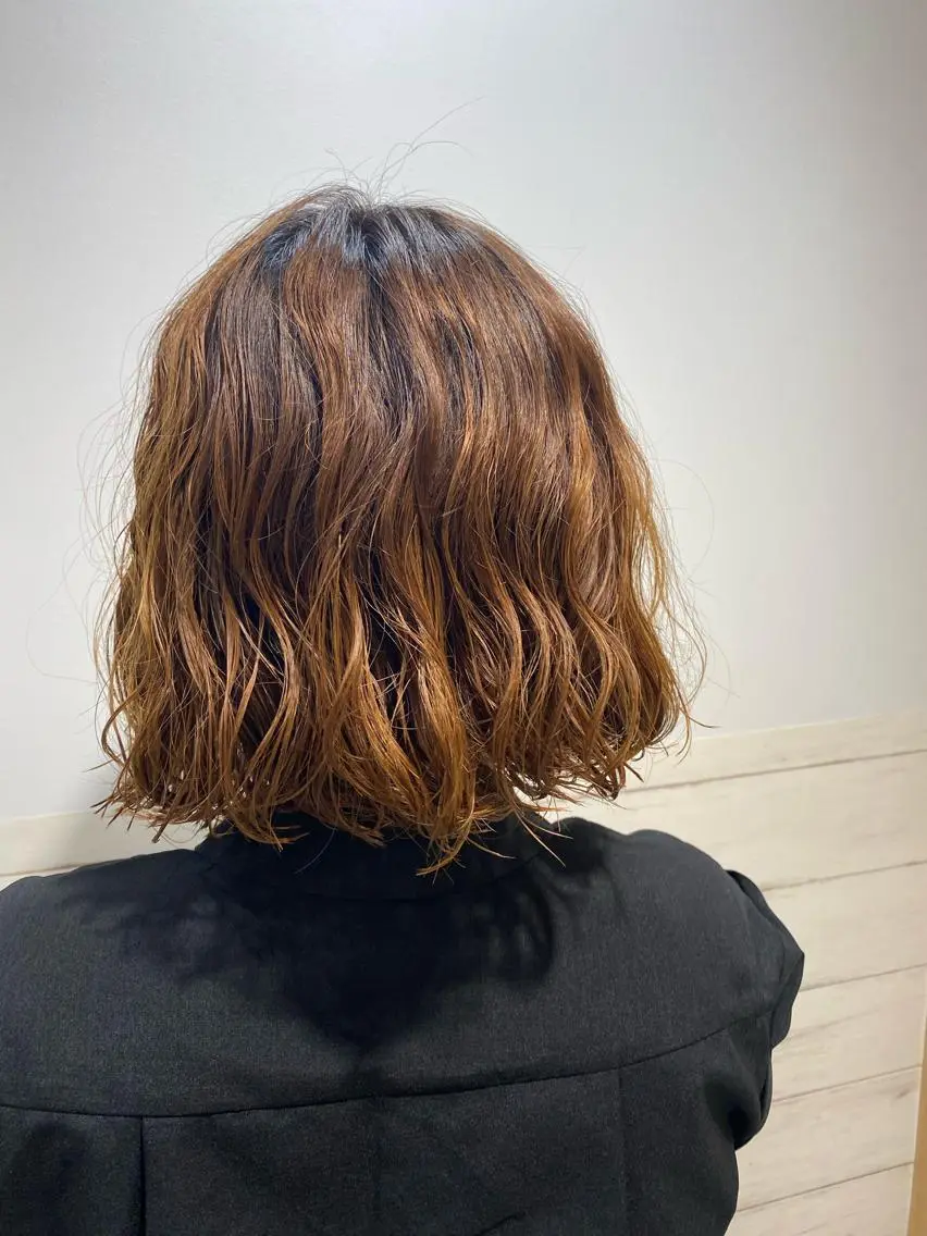 ミディアム パーマ ミディアムパーマ ボブ ✨髪質改善特化✨ HAJIMEのヘアスタイル