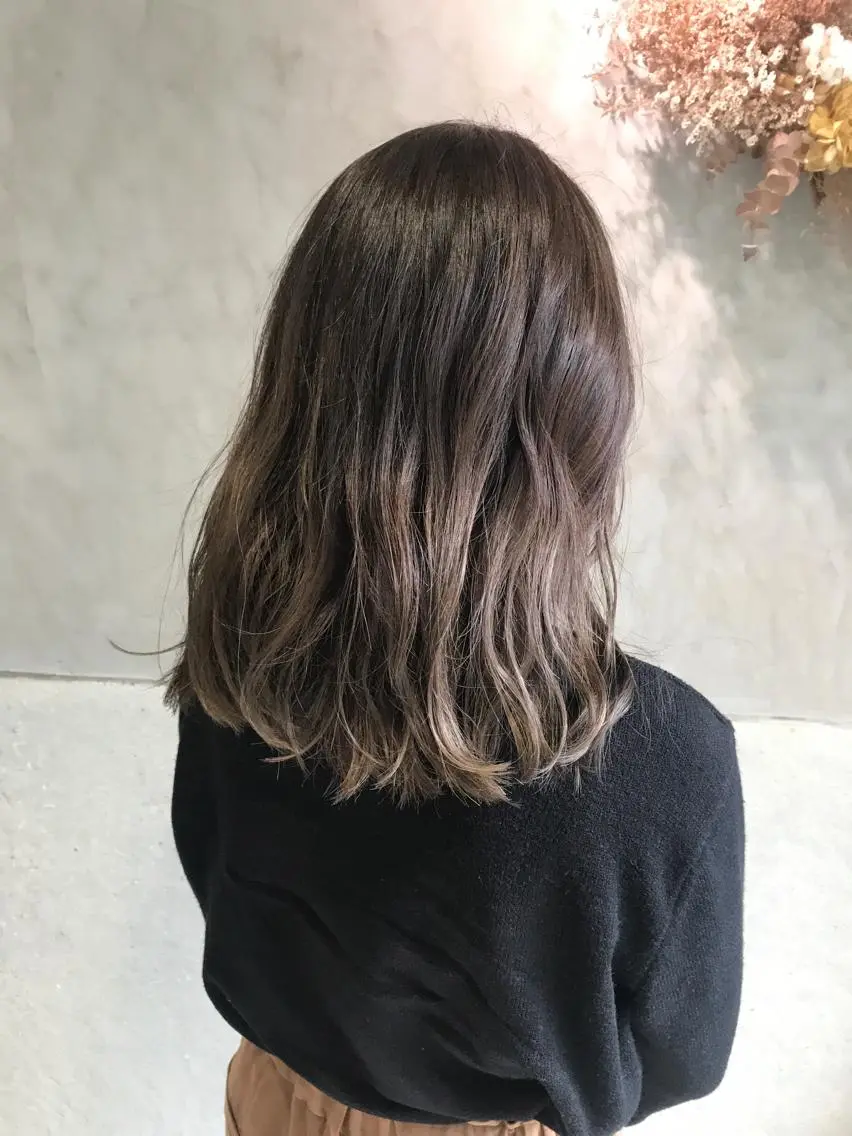 セミロング ハイライト カット ヘアカラー トリートメント ayane⭐️ボブ・ ショート・パーマのヘアスタイル