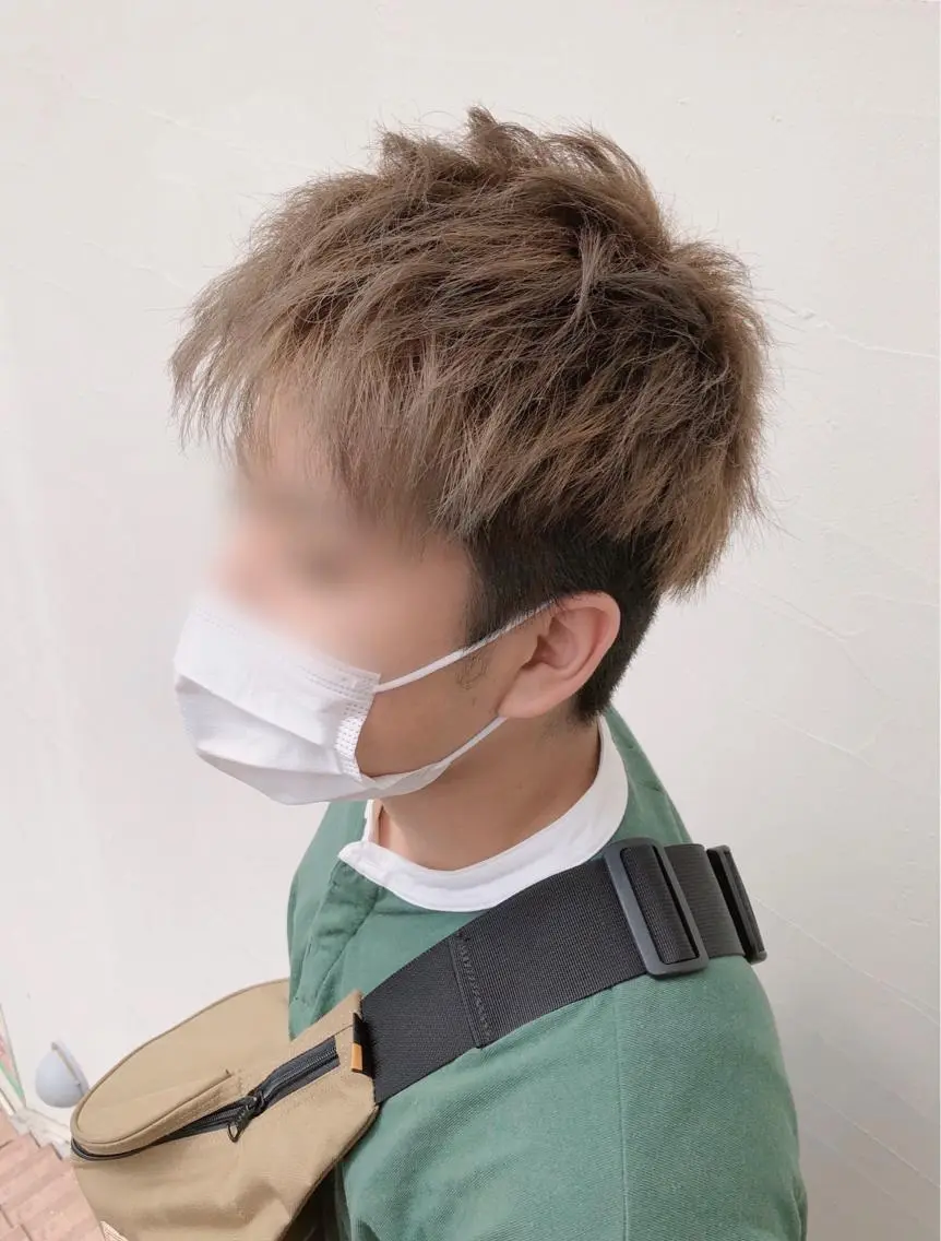 ショート カラー メンズ メンズハイライト ハイライトカラー ハイライト カット ヘアカラー 公庄　グジョウ 　隆　　タカシのヘアスタイル