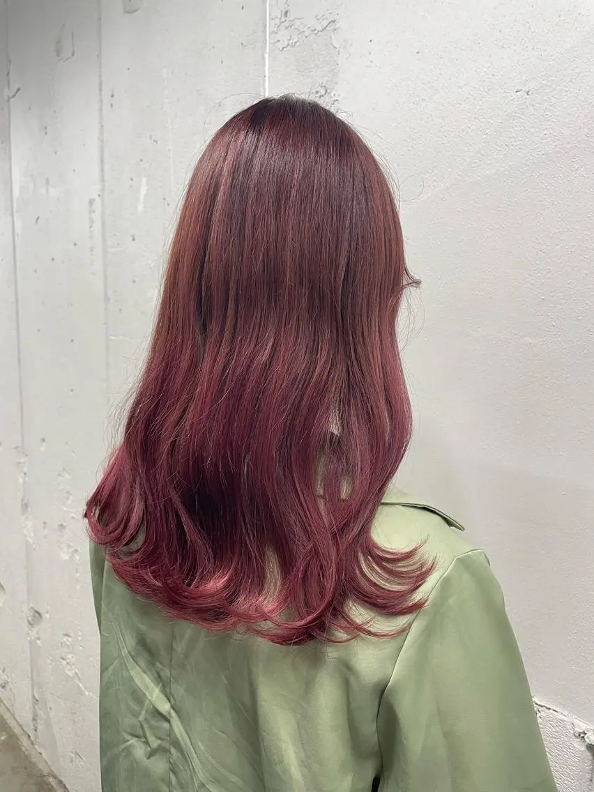 セミロング カラー シールエクステ バレイヤージュ ミストバング ダブルカラー  フェイスフレーミング カット ヘアカラー トリートメント 🧡艶髪/エクステ 🫧🧡YUKI❄️のヘアスタイル