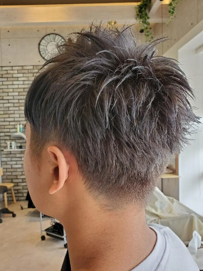 ショート カット ヘアカラー イメチェン大歓迎✨️ tadaのヘアスタイル