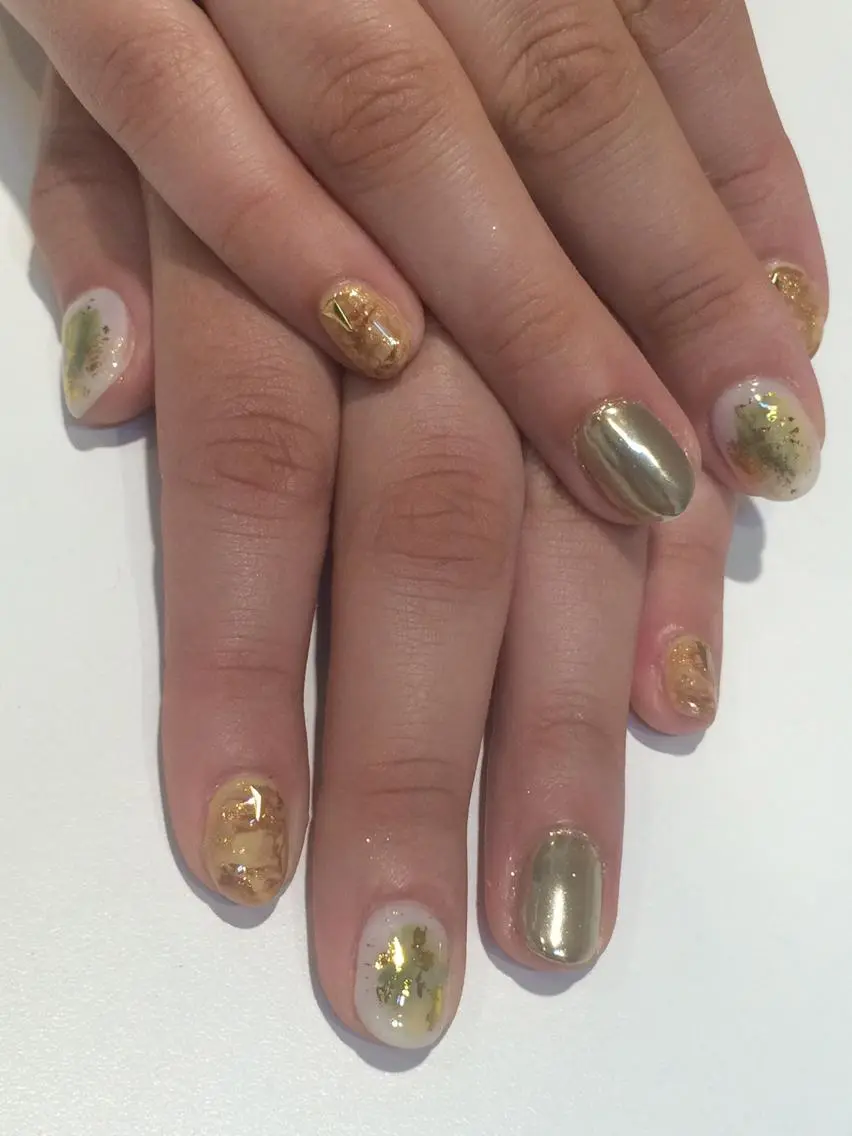 ネイル ゴールド ミラーネイル M nail はやまうららのネイルデザイン