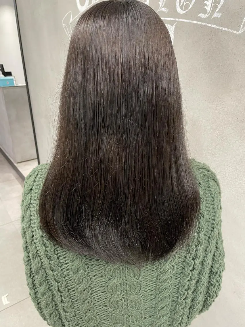 セミロング 縮毛矯正・髪質改善 特化 出納 直起のヘアスタイル