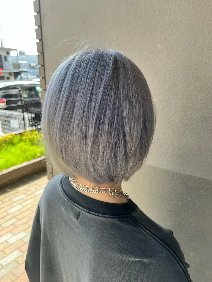 ミディアム カラー グレージュ 🐰ハイトーンカラー 畠山　渡🐰のヘアスタイル