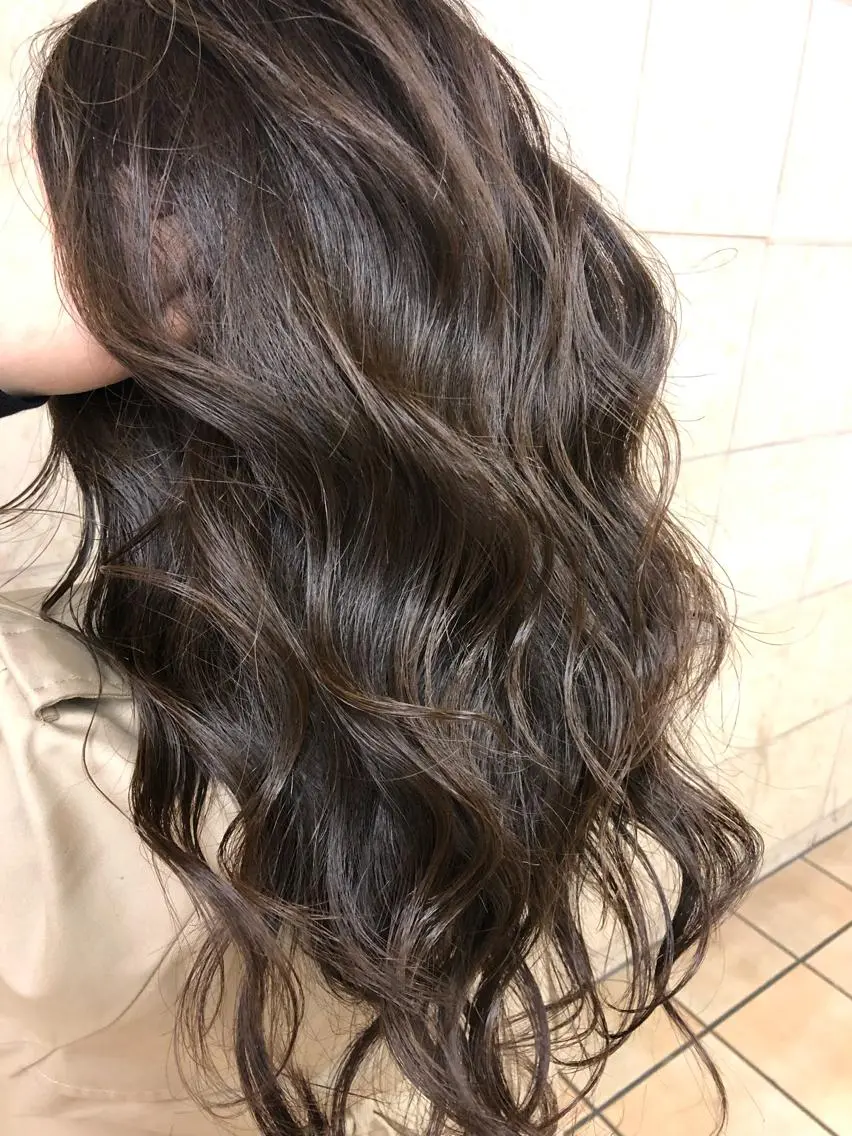 ロング カラー カット ヘアカラー トリートメント 菅村 勇亮のヘアスタイル
