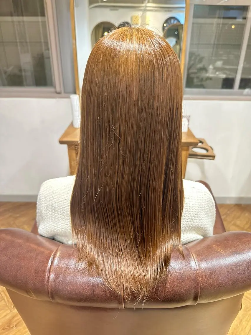 セミロング カラー ベージュカラー 馬渕 拓海のヘアスタイル