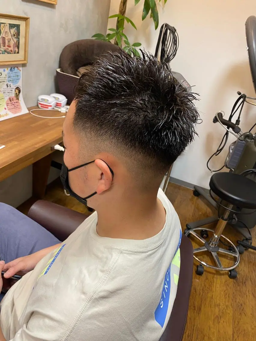 メンズ フェードカット メンズ専門美容師 RIOのヘアスタイル