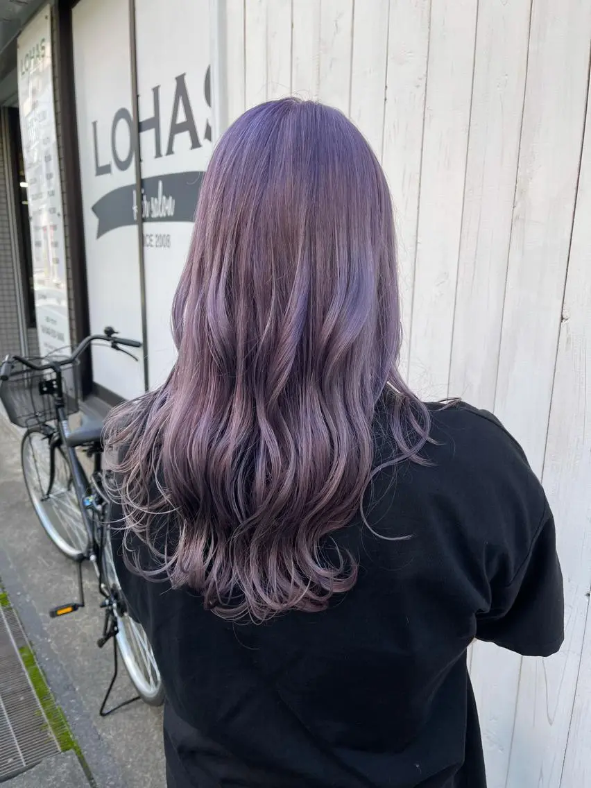 ロング カラー パープルカラー Assemble YUYAのヘアスタイル