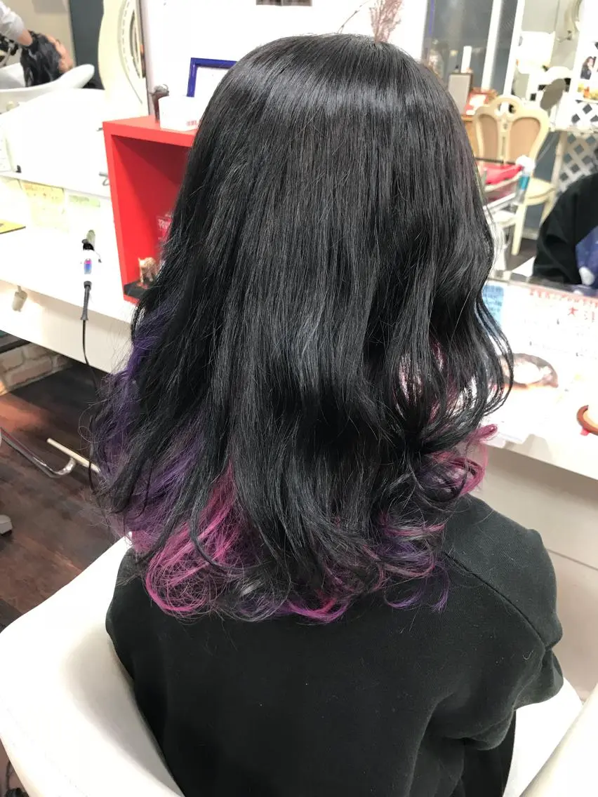 セミロング カラー 岩谷/ブリーチ 🪽透明感カラーのヘアスタイル