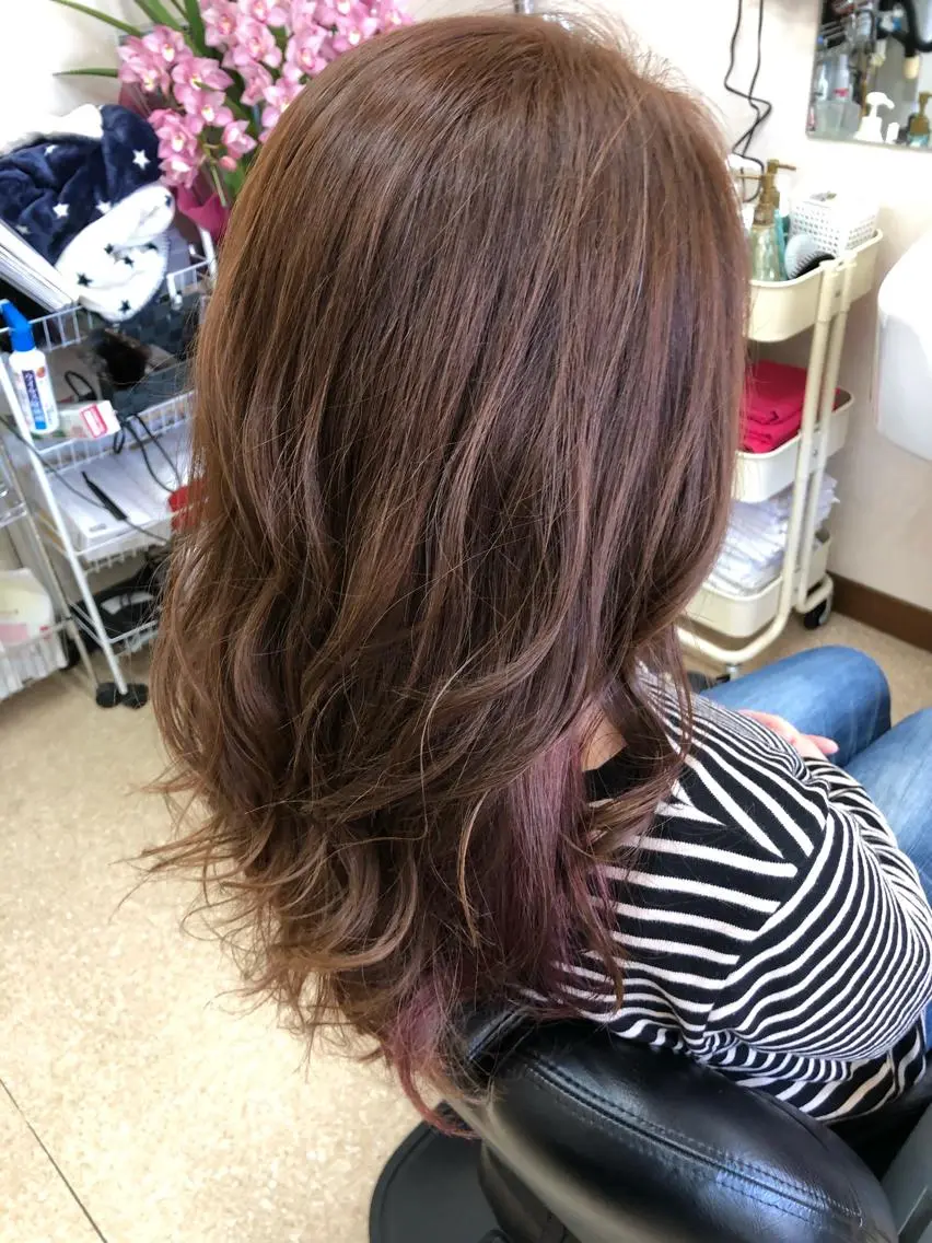セミロング カラー 石塚 浩のヘアスタイル