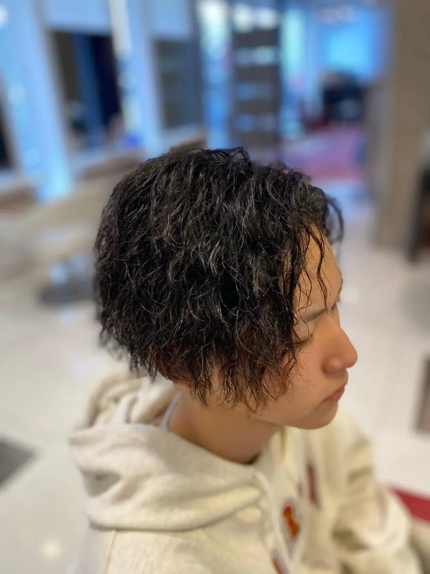 パーマ メンズ 星野 聖也のヘアスタイル