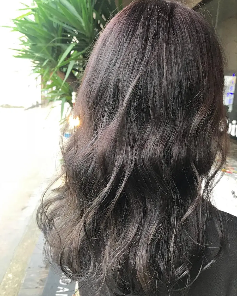 ロング ハイライト 玉木 育実のヘアスタイル